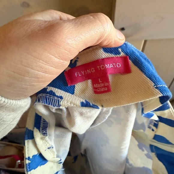 LIKE NEW Flying Tomato Paint Stroke Skort - Picture 4 of 7